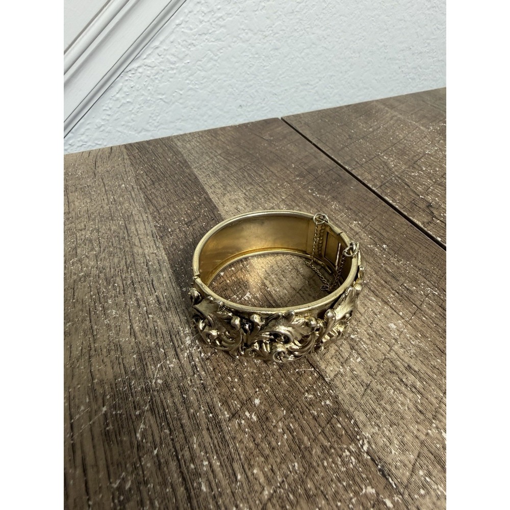 Vintage Cora Hinged Clamper Cuff Bracelet Ornate Floral Gold Silver Tone